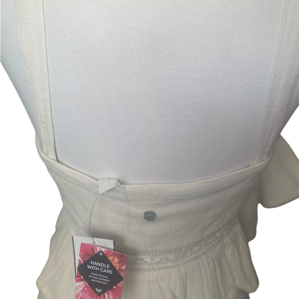 Roxy Cream Eyelet Cropped Ruffle Tank - Picture 6 of 9